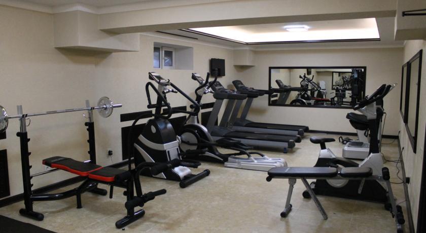 Reikartz Park Astana Ex-Royal Park Hotel & Spa Extérieur photo